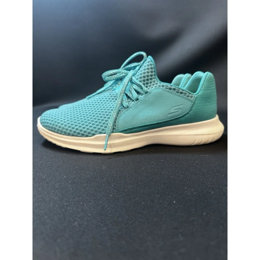 Skechers Performance Women's Aqua Teal Mesh Sneakers Size 8.5 SN14815